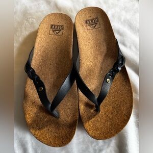 Reef Women’s Cushion Court Black Braided Strap Cork Sandals Flip Flops Size 8